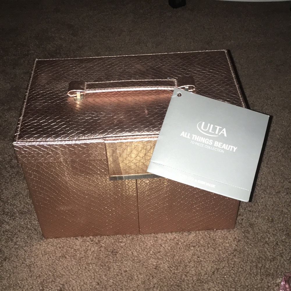 ULTA MAKEUP BOX