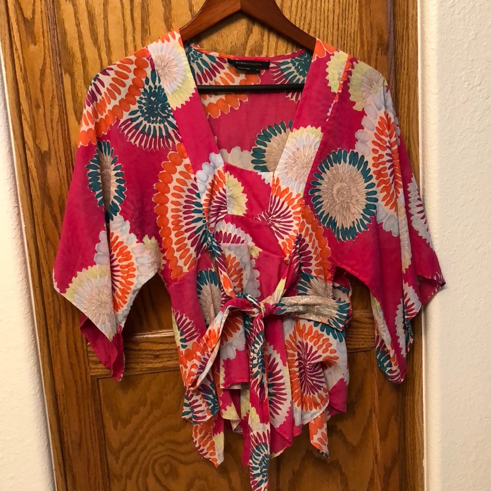 BCBGMAXAZRIA  KIMONO TOP