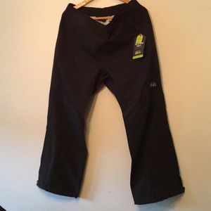 REI talusphere rain pants