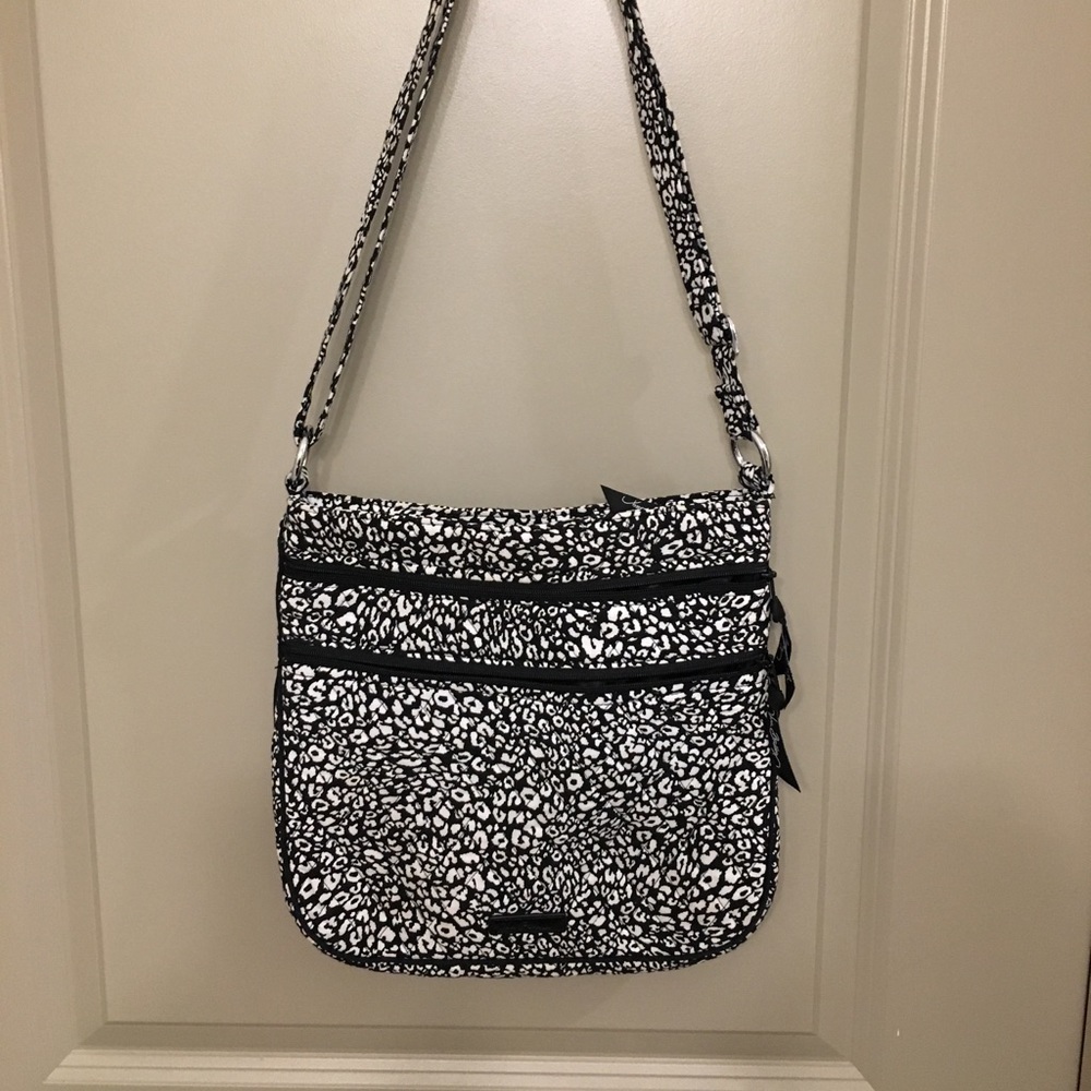 Vera Bradley Crossbody, triple zip