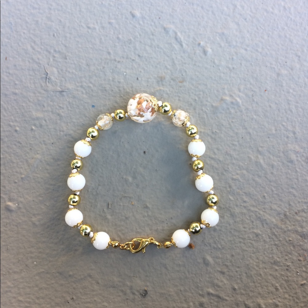 Pearl marble bracelet new,