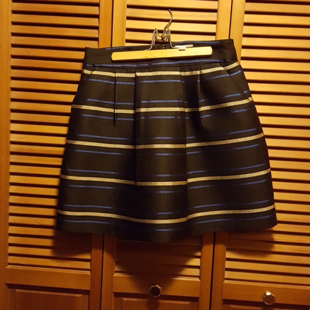 Halogen skirt