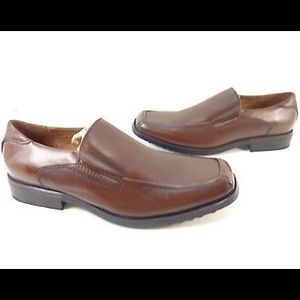 STEVE MADDEN- Yardley Leather Slip On Loafers