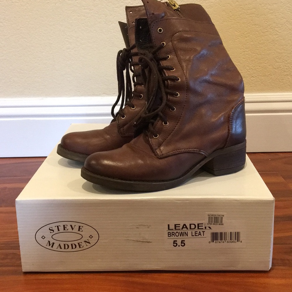 Steve Madden Leader, Size 5.5