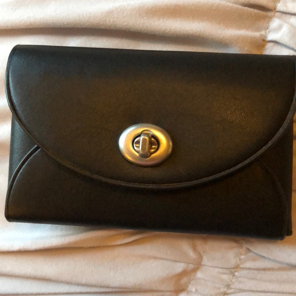 Coach business card holder