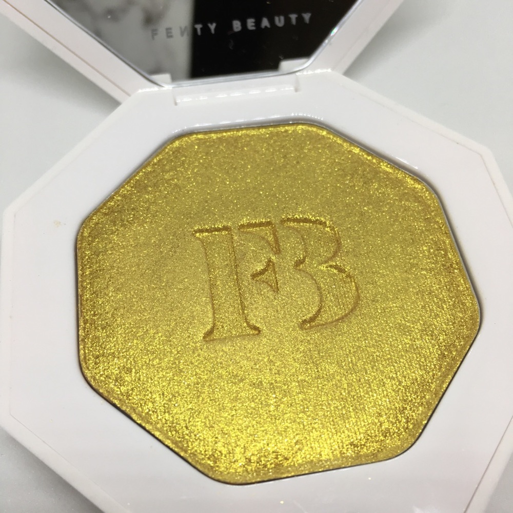 Fenty Beauty Killawatt Highlighter - Trophy Wife