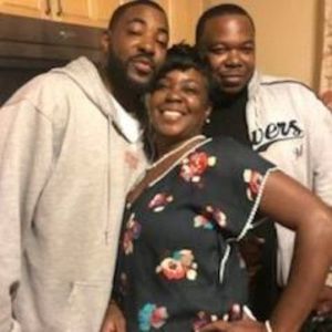 Meet your Posher, Vonda