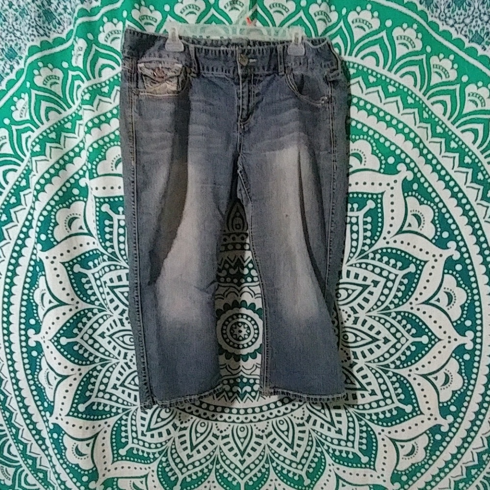Maurices Capri