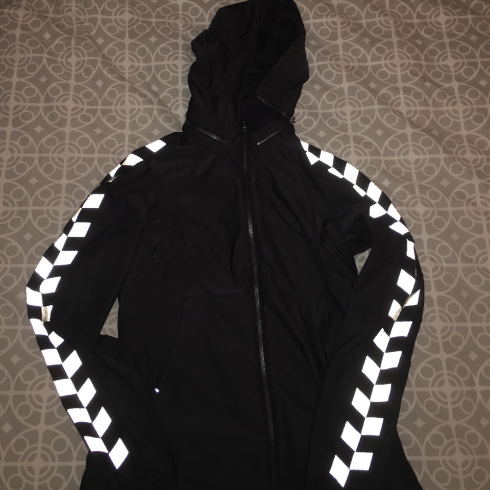 Lululemon reflector jacket