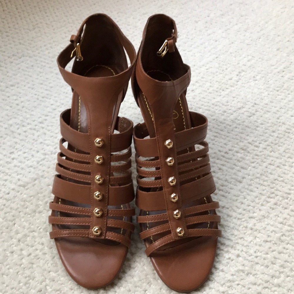 Ivanka trump strapped heels