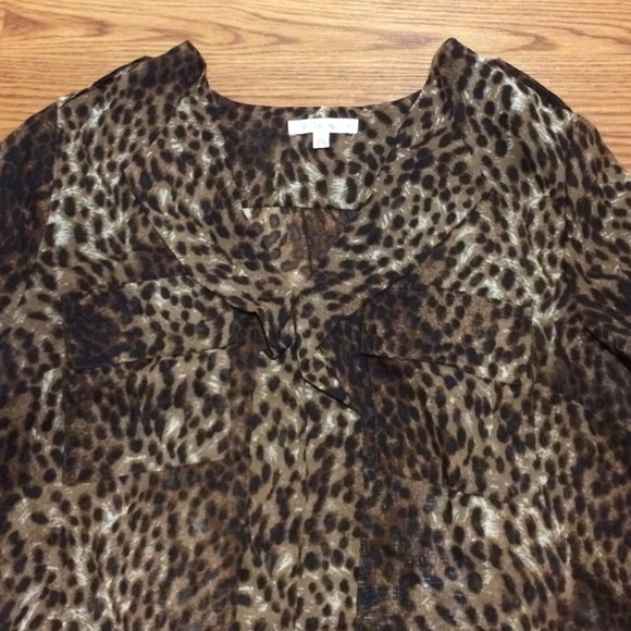 Leopard print Sheer Blouse - Picture 2 of 3