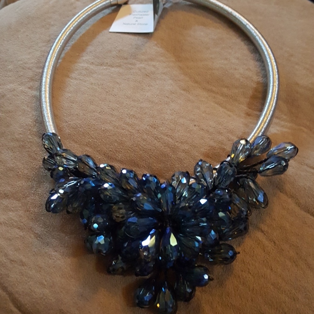 Night out ..fun blue necklace!