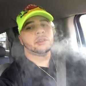 Meet your Posher, Cesar