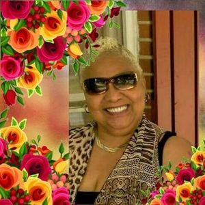 Meet your Posher, Rebadeniece