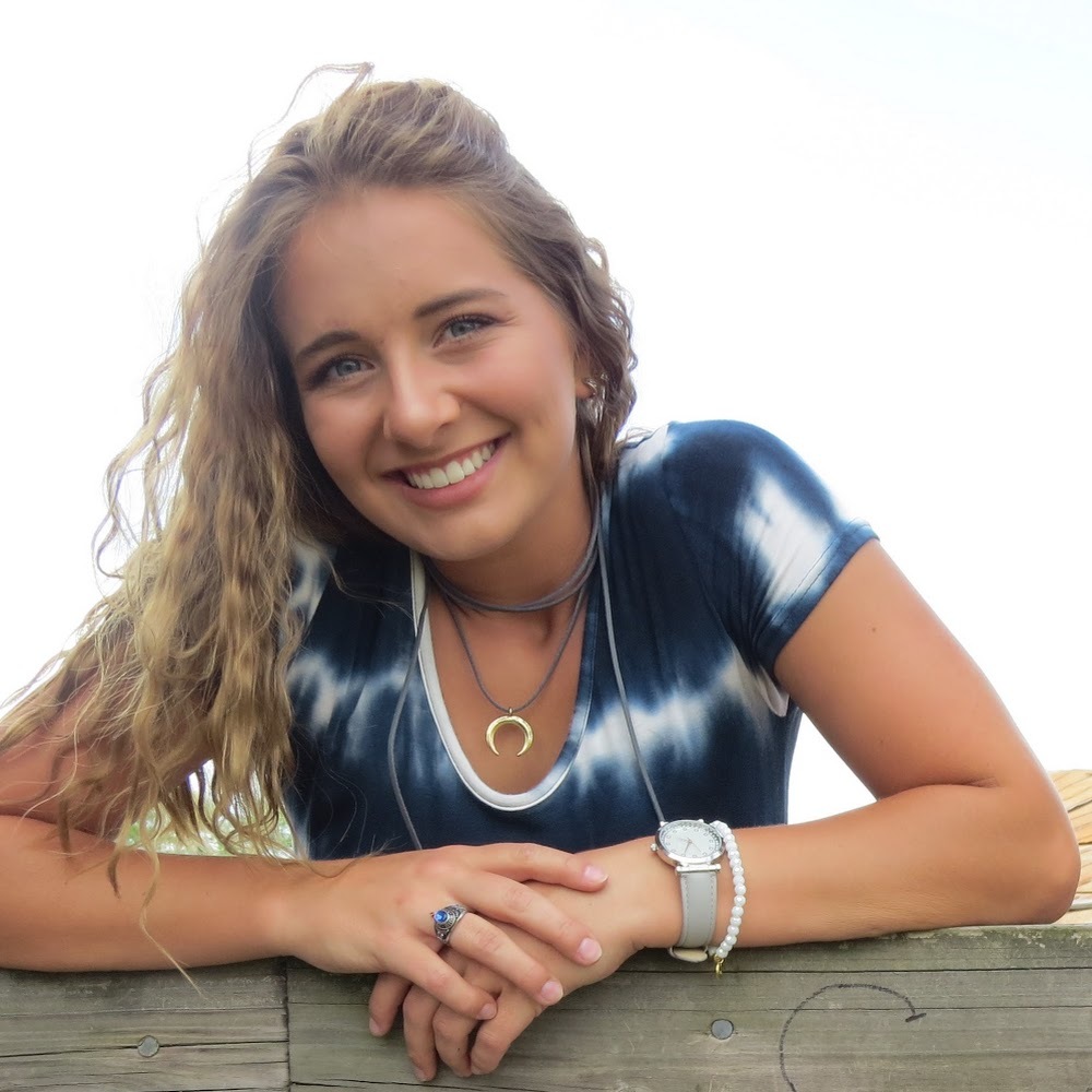 Meet your Posher, Ashley