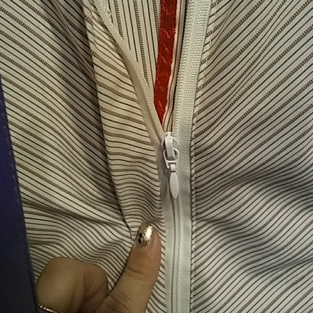 Blouse - Picture 2 of 4