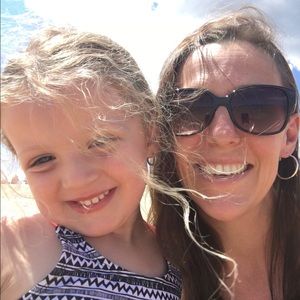 Meet your Posher, Robyn