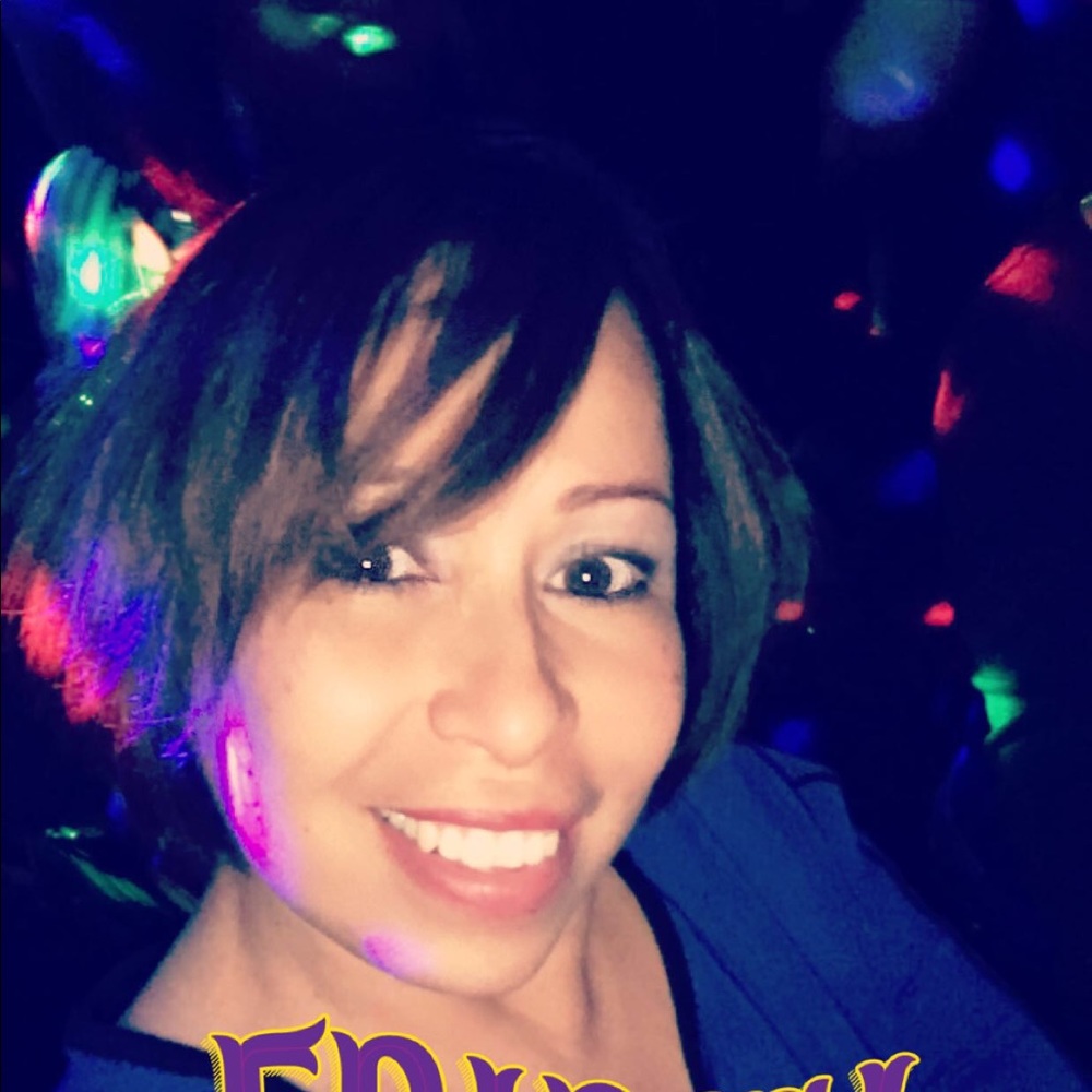 Meet your Posher, Sonia