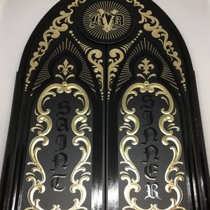 Kat Von D Saint & Sinner Eyeshadow Palette