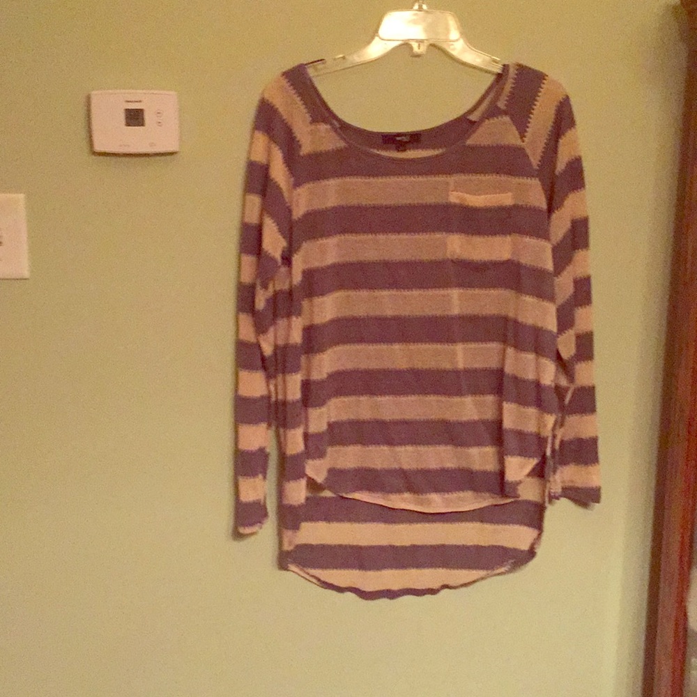 Casual striped shirt with pocket