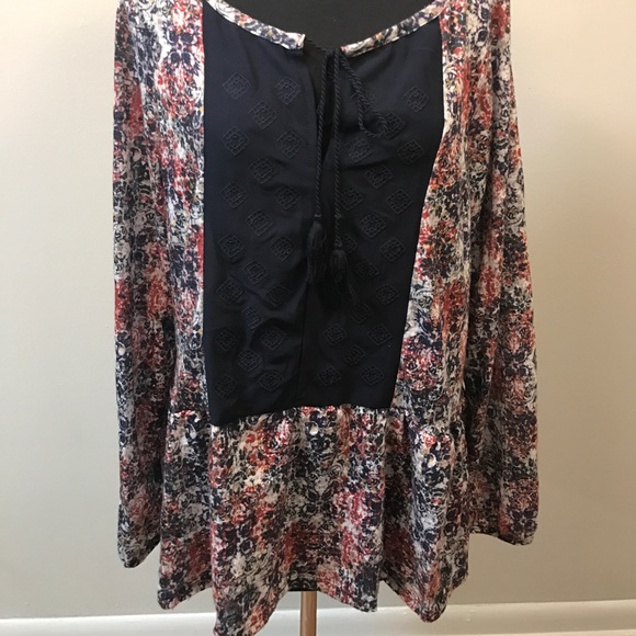 Dept 222 navy blue long sleeved sheer tunic Sz L - Picture 2 of 6