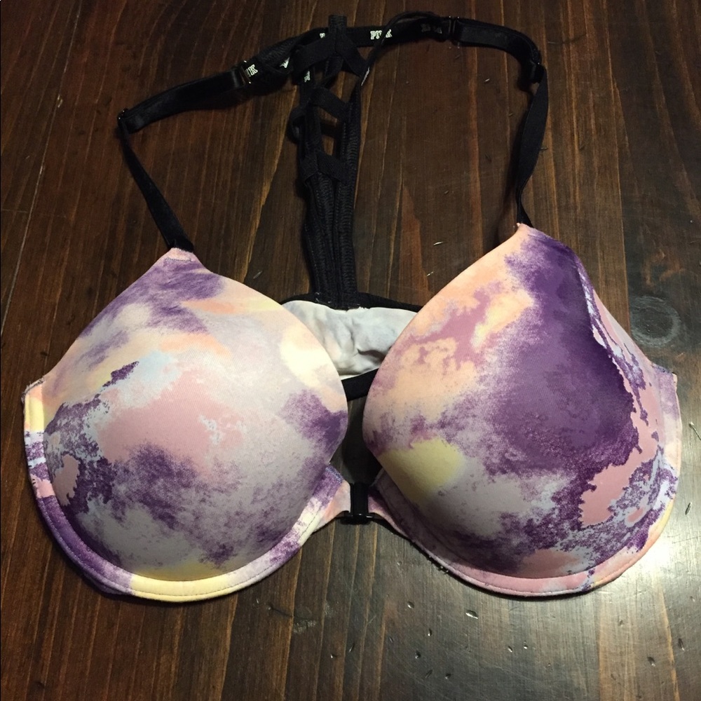 Brand New (w/o tag) Victoria’s Secret Bra