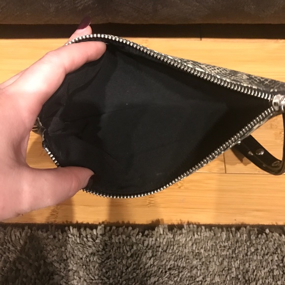 Express Wristlet - Picture 2 of 2