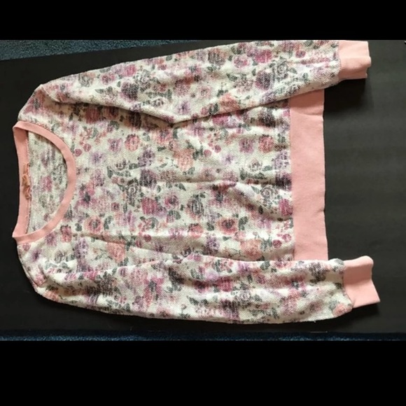 Floral sweater - Picture 1 of 2