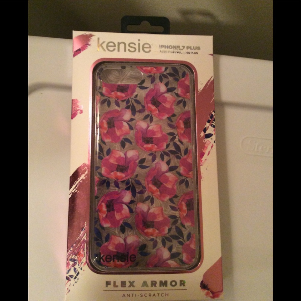 Floral iPhone 7+ case
