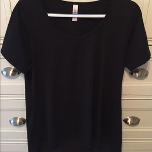 Lularoe Black Classic Tee
