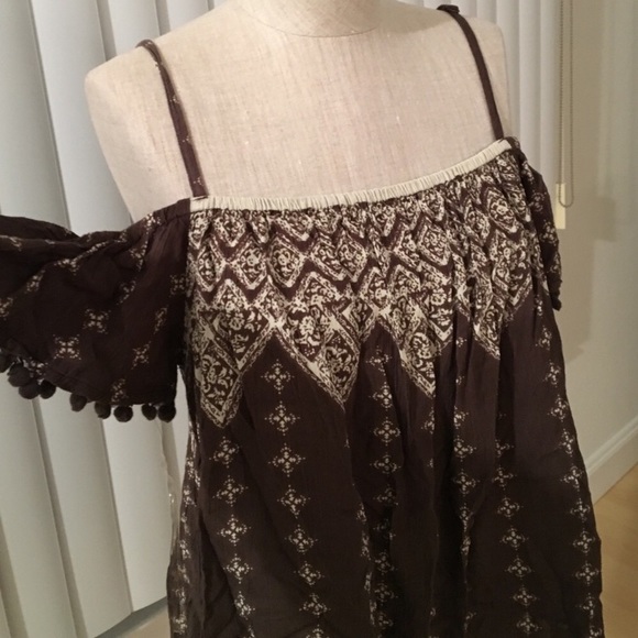 Cute Top - Picture 2 of 2