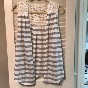 Sleeveless coverup