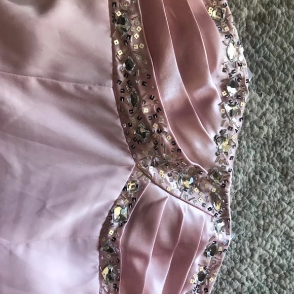 Pink princess prom dress - Picture 2 of 4