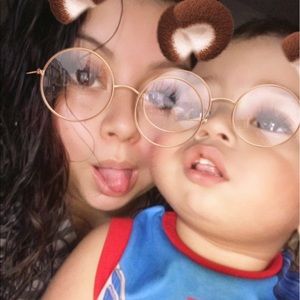 Meet your Posher, Renee