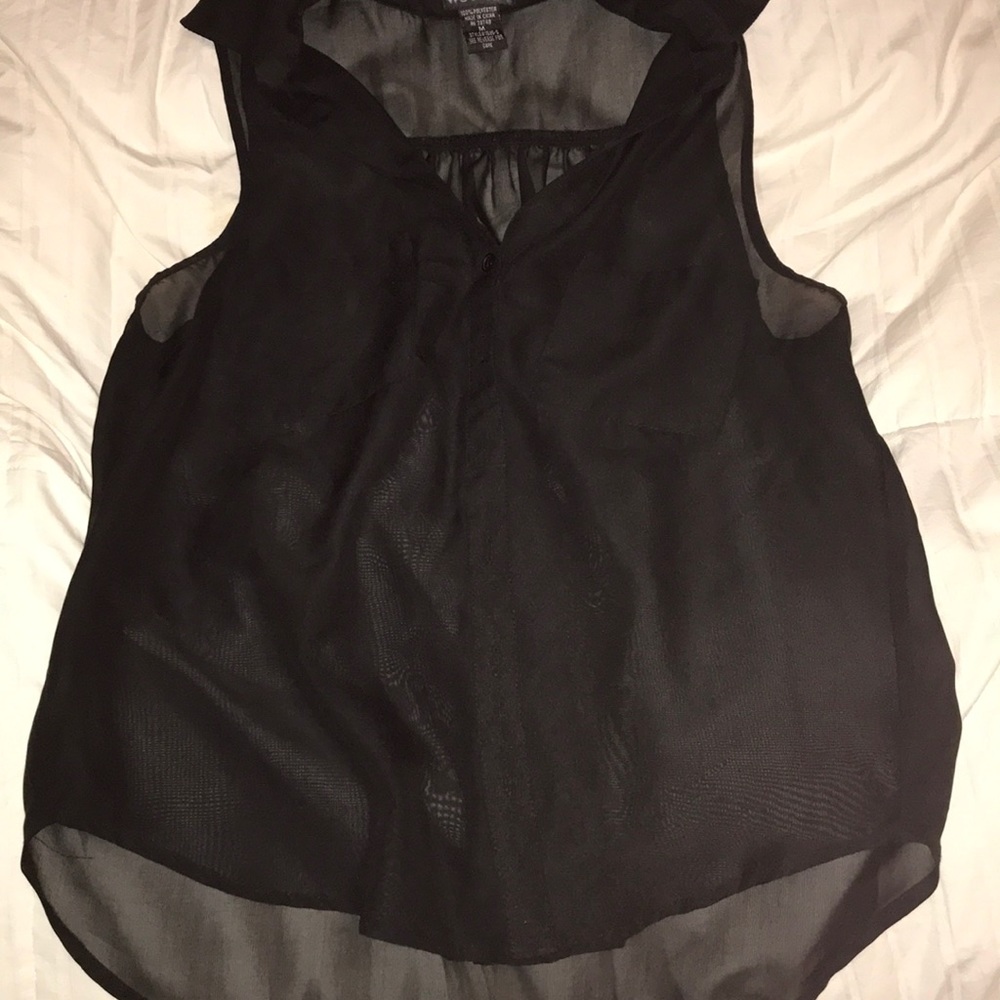 Black shirt