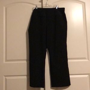 Plus size maternity pants! Duo Maternity, size 2X