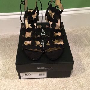 BCBGeneration strappy black heels 8.5