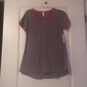 NWT- LuLa Roe Tee Final Donating