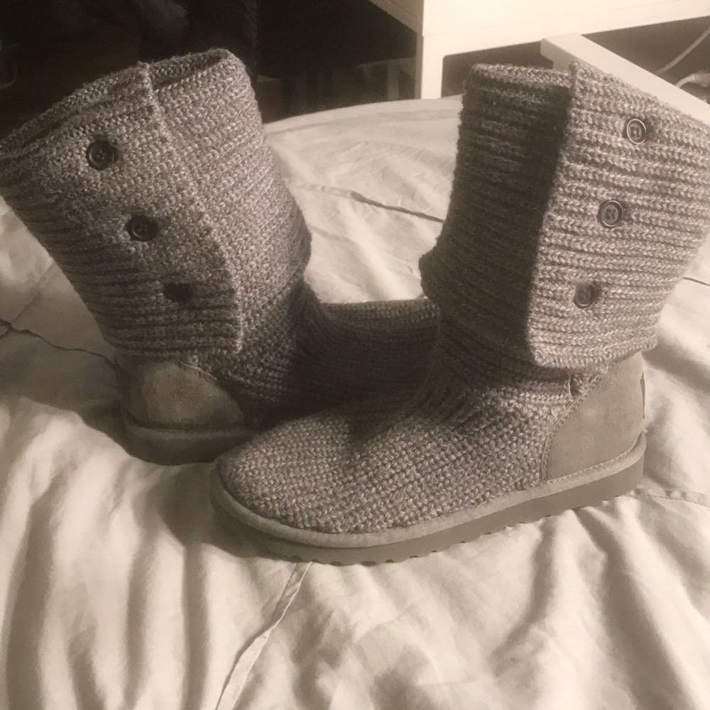 Gray Knit Uggs
