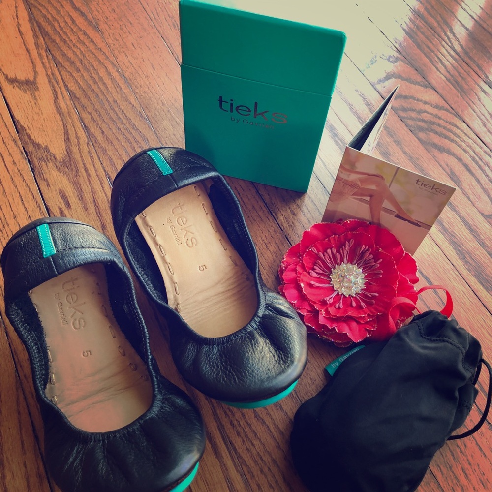 Size 5 Tieks