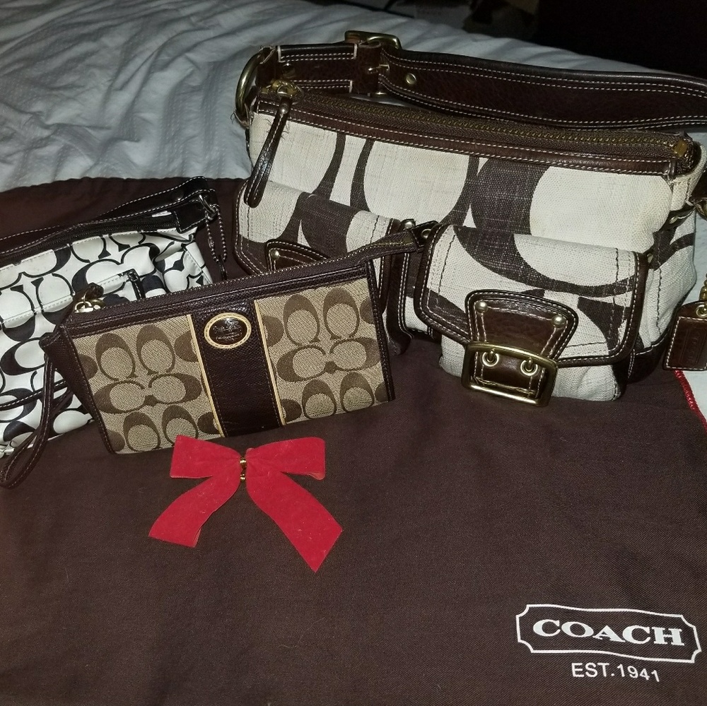 Coach Authentic Holiday  Bundle Hold 4 Crystal