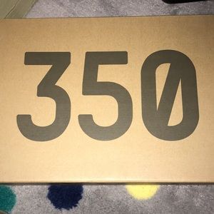 YEEZY BOOST 350 V2 * 100% AUTHENTIC *