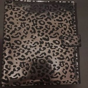 Leopard iPad cover