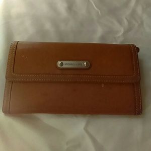 Michael Kors Tan Leather check book wallet