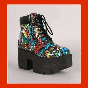 Graffiti combat boots