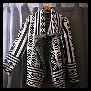 Forever 21 sweater 1x tribal print