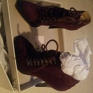 G.X Burgundy bootie