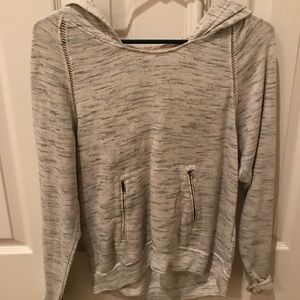 grey pullover sweater