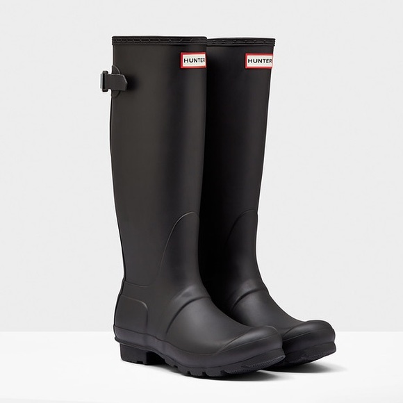 black matte hunter rain boots size 8