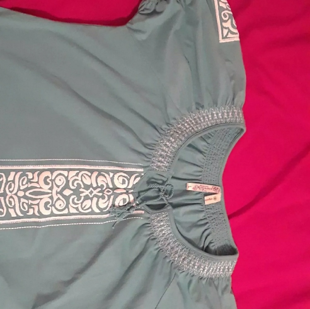 Aventura Organic top